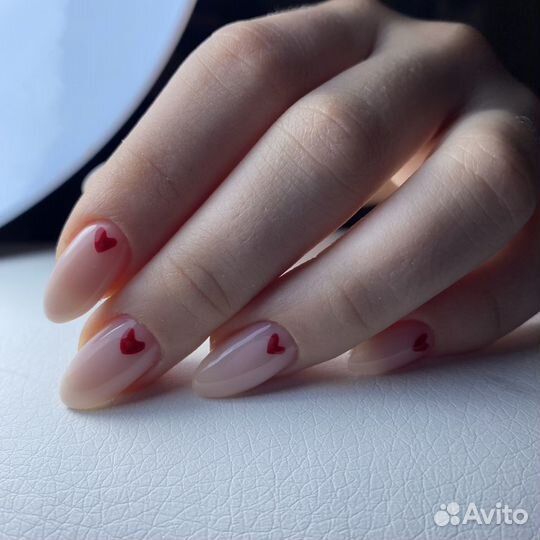 Мастер маникюра и педикюра на чмз