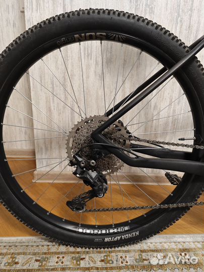 Карбоновый велосипед