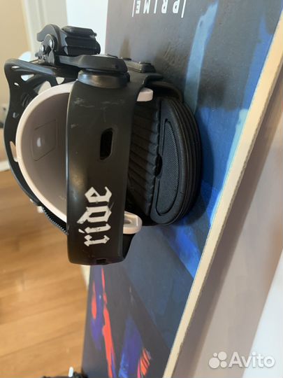 Продается сноуборд nitro с креплениями и чехлом