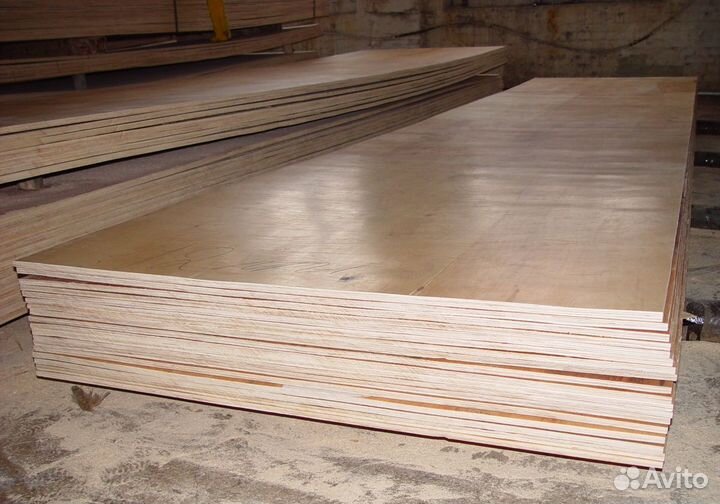 Фанера фк Береза 8 * 1525 * 1525 сорт 4/4