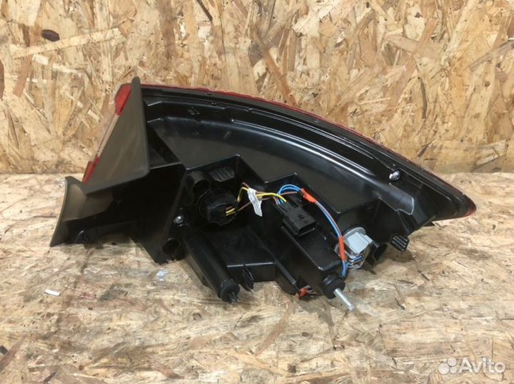 Фонарь левый Renault Arkana Новый