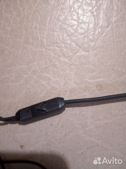 Наушники новые