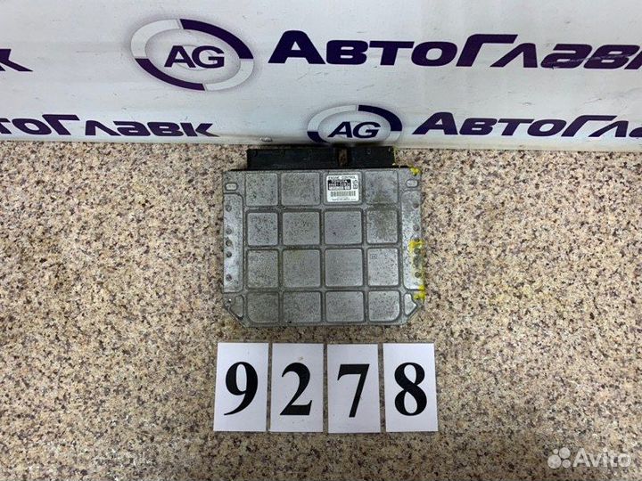 Блок управления двс Toyota Belta