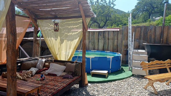 Дом 200 м² на участке 10 сот.