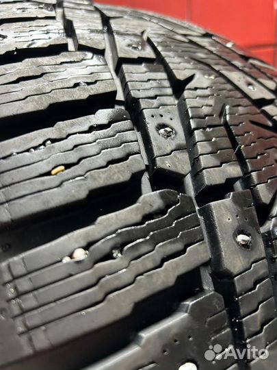 Nokian Tyres Hakkapeliitta 7 275/50 R20