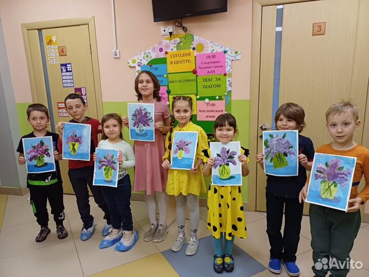 Преподаватель по изо