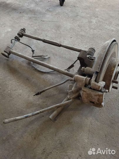 Задние дисковые тормоза Toyota AE101,110,111