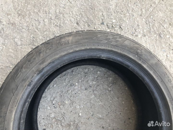 Kumho Ecsta PS31 215/50 R17