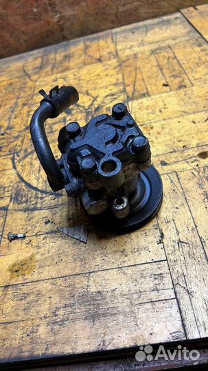 Насос гидроусилителя Honda Civic 5D