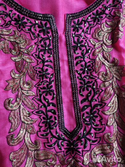 Блуза нарядная, новая