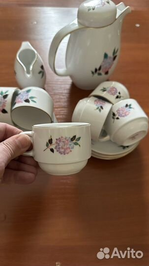 Сервиз кофейный-чайный и столовый фарфоровый
