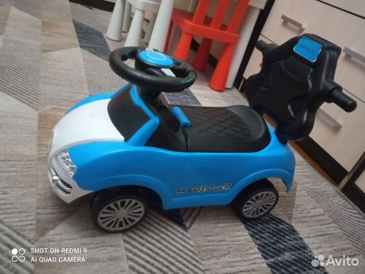 Машинка каталка толокар
