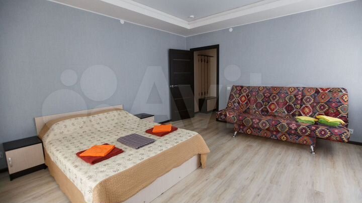 2-к. квартира, 54 м², 2/4 эт.