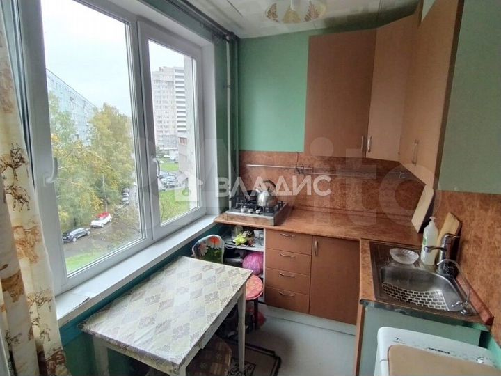 2-к. квартира, 44 м², 6/9 эт.