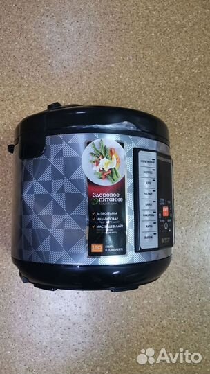 Мультиварка redmond RMK-M271, вмятина