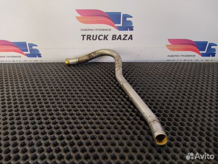81619600774 Трубка отопителя