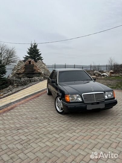 Mercedes-Benz E-класс 4.2 AT, 1994, 540 000 км