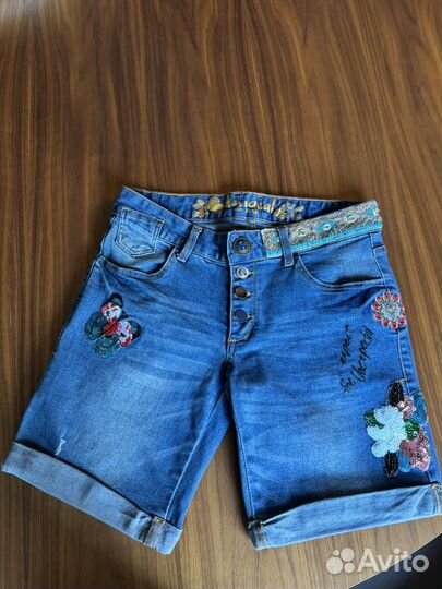 Шорты джинсовые и майка Desigual