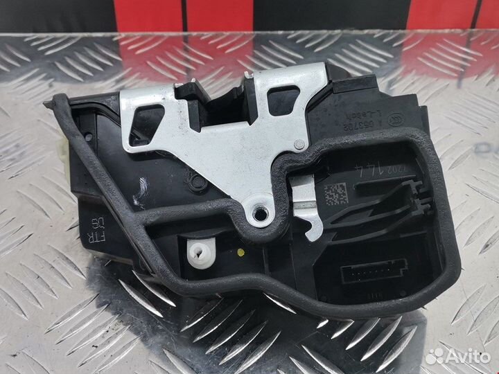 Замок двери передней правой BMW 3-Series/M3/3-Series Gran Turismo