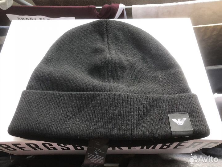 Мужская шапка Emporio Armani nero