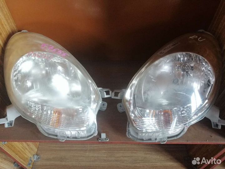 Фара Toyota Passo