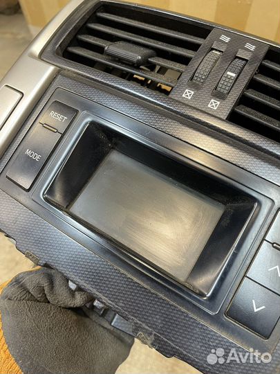 Монитор с рамкой Toyota Land Cruiser Prado 150