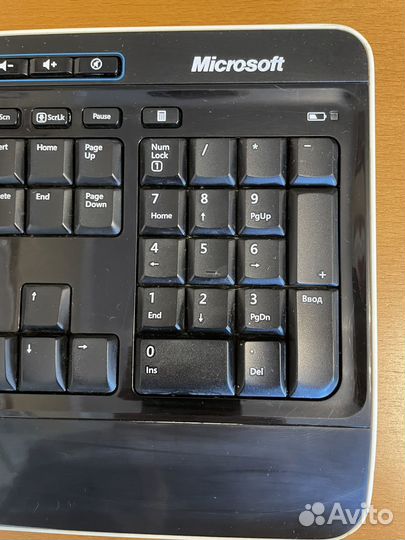 Беспроводная клавиатура и мышь