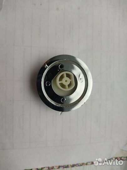 Хромированная вставка ручки кпп Toyota Auris 150