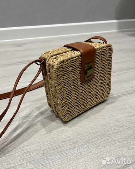 Сумка United Colors of Benetton