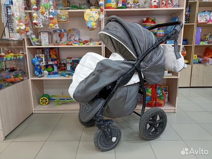 Коляска 3 в 1 Tutis Zippy New