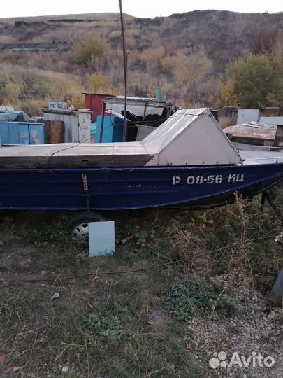 Лодка Днепр