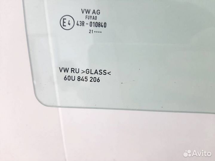 Стекло двери задней правой Volkswagen Polo Mk6 202