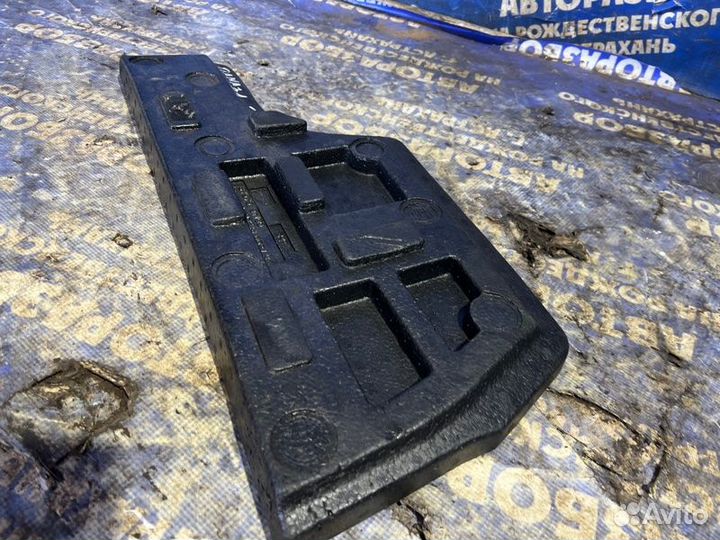 Наполнитель багажника Nissan Teana J31 седан VQ23