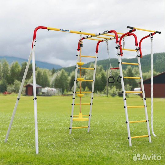 Детская площадка без заноз