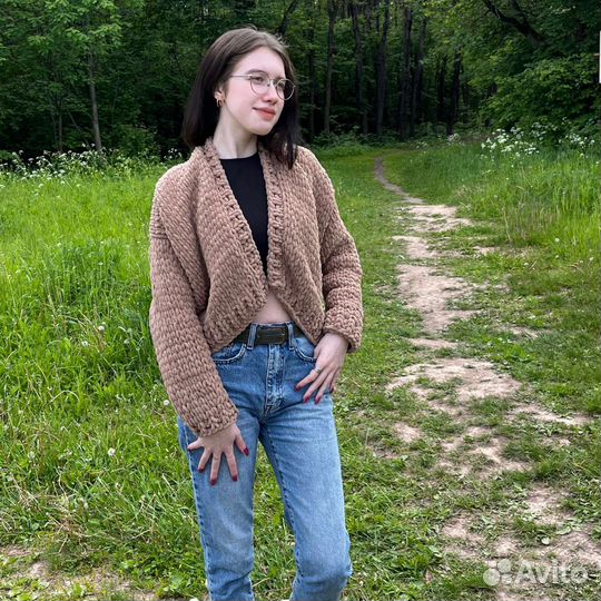 Кардиган вязаный ручной работы