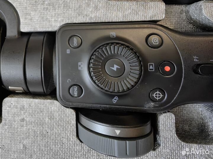 Стабилизатор zhiyun smooth 4