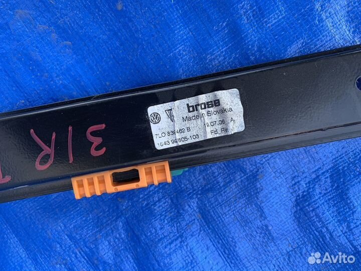 Стеклоподъемник задний правый Touareg Cayenne