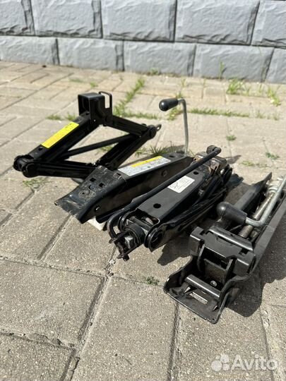 Домкраты для авто