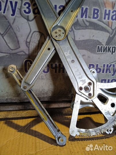 Стеклоподъемник передний правый Toyota Alphard II