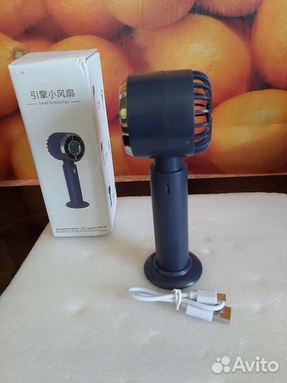 Настольный портативный вентилятор