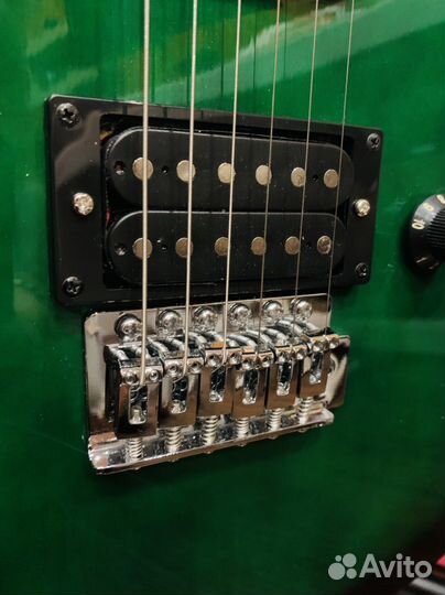 Электрогитара + Комбик (полный комплект)