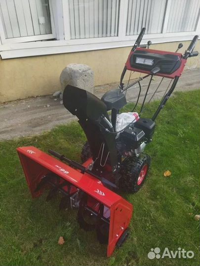 Снегоуборщик DDE ST7066E