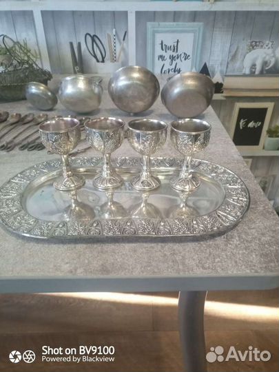 Поднос рюмки старинные