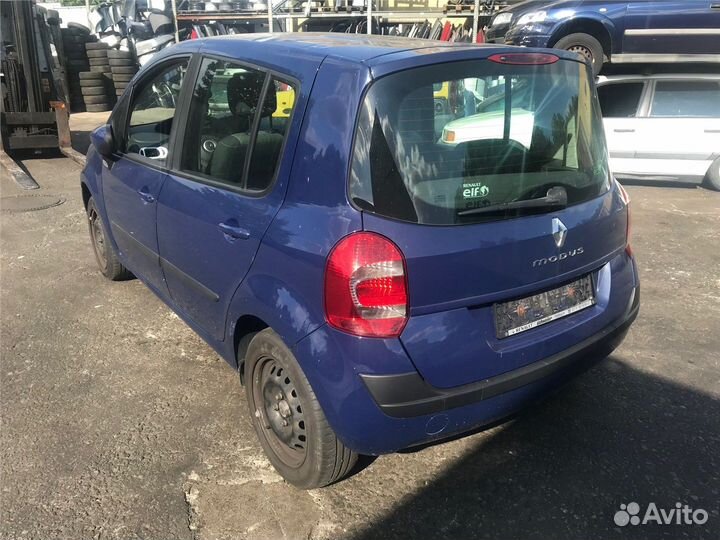 Разбор на запчасти Renault Modus