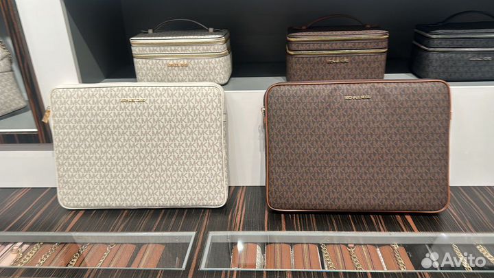 Чехол для ноутбука Michael Kors. Оригинал, новый