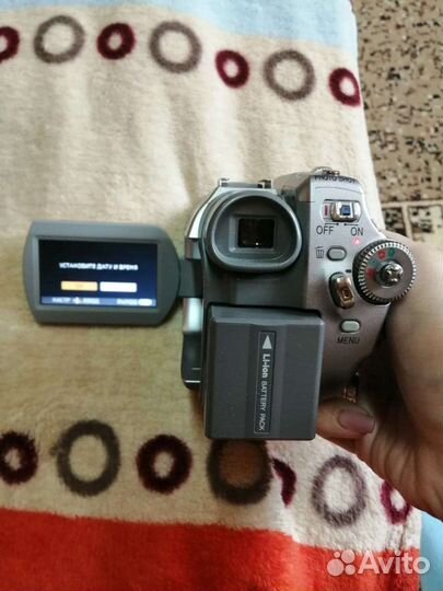 Видеокамера Panasonic VDR D300EE
