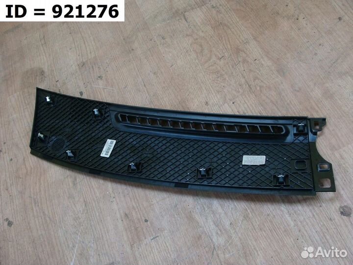 Накладка панели приборной верхняя левая Mercedes V