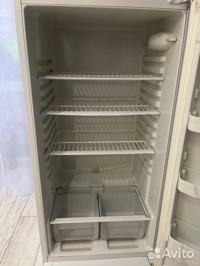 Холодильник indesit бу