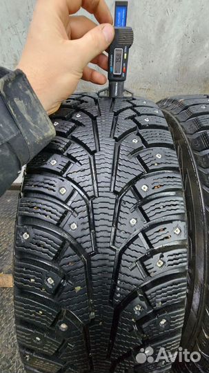 Nokian Tyres Hakkapeliitta 5 215/60 R16