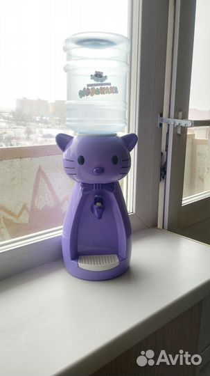 Детский кулер для воды и сока